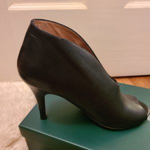 Halogen bootie heel with open toe